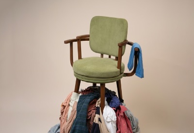 the laundry chair